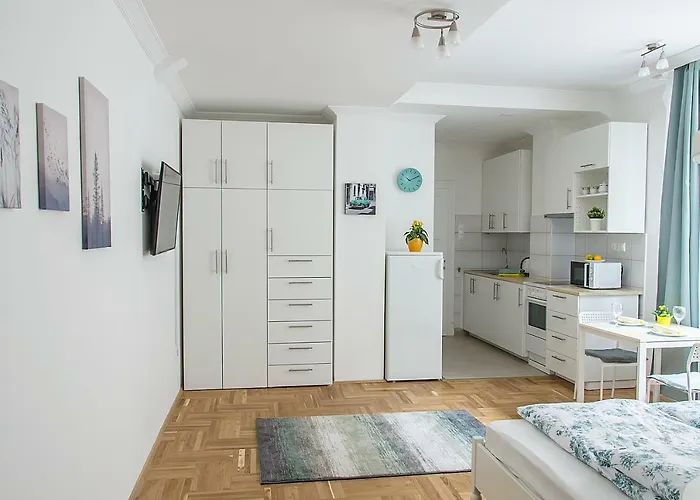 Harrison Apartament *